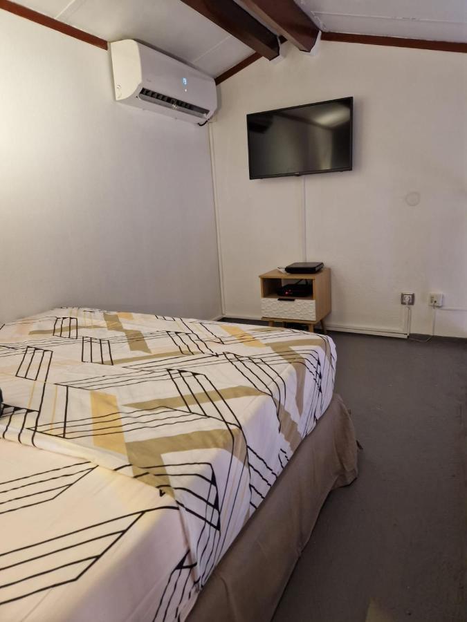 Studio Renove Au Coeur De Sainte Anne Kültér fotó